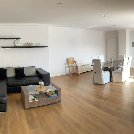 Traumhafte 4 Zi Am Appartement